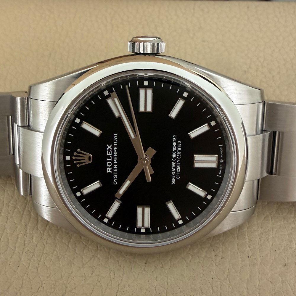 Rolex Oyster Perpetual 41 Black 134300 15