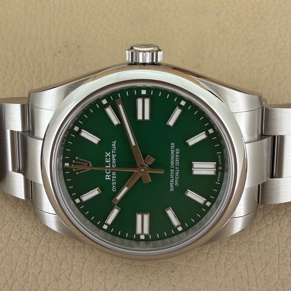 Rolex Oyster Perpetual 41 Green 134300 15