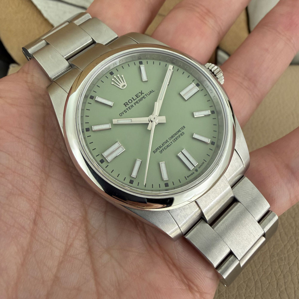 Rolex Oyster Perpetual 41 Pistachio 134300 10