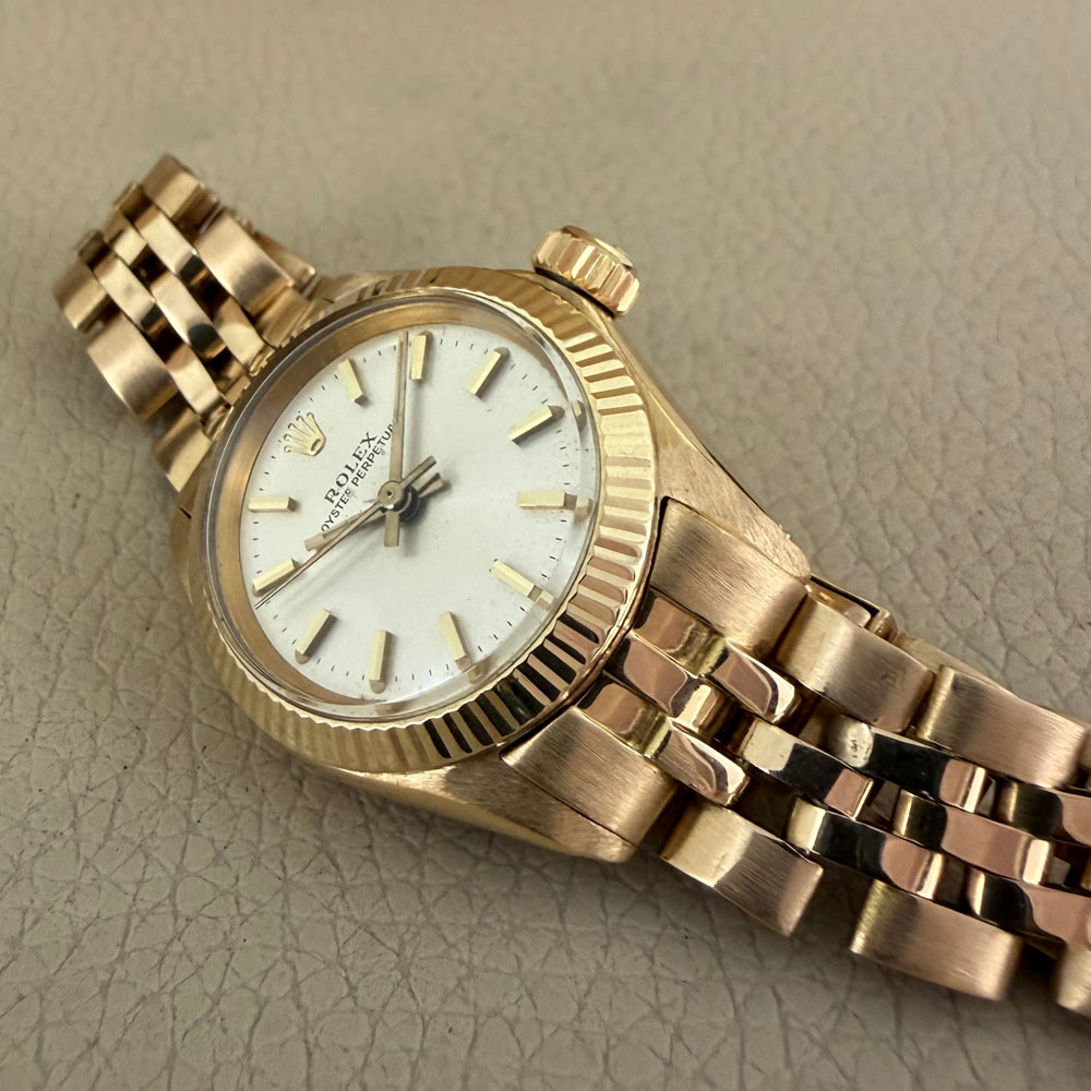 Rolex Oyster Perpetual Lady 6620 13