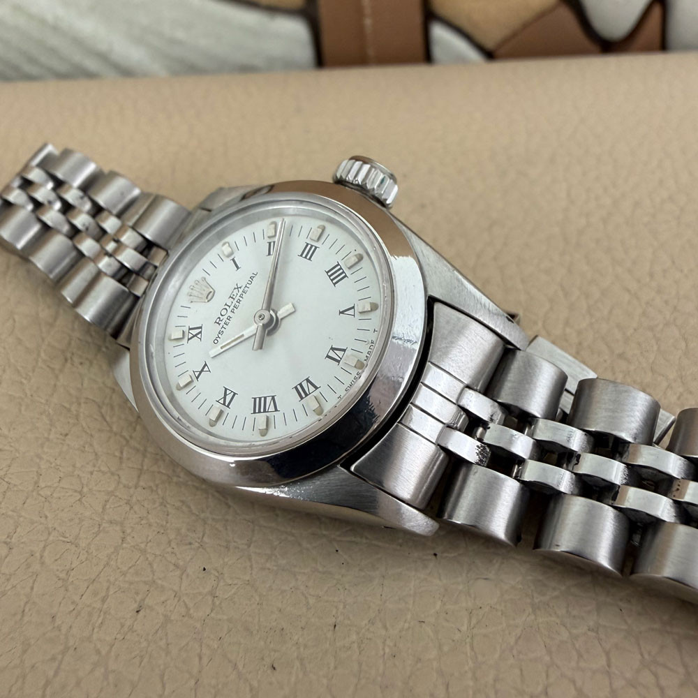 Rolex Oyster Perpetual Lady 67180 14