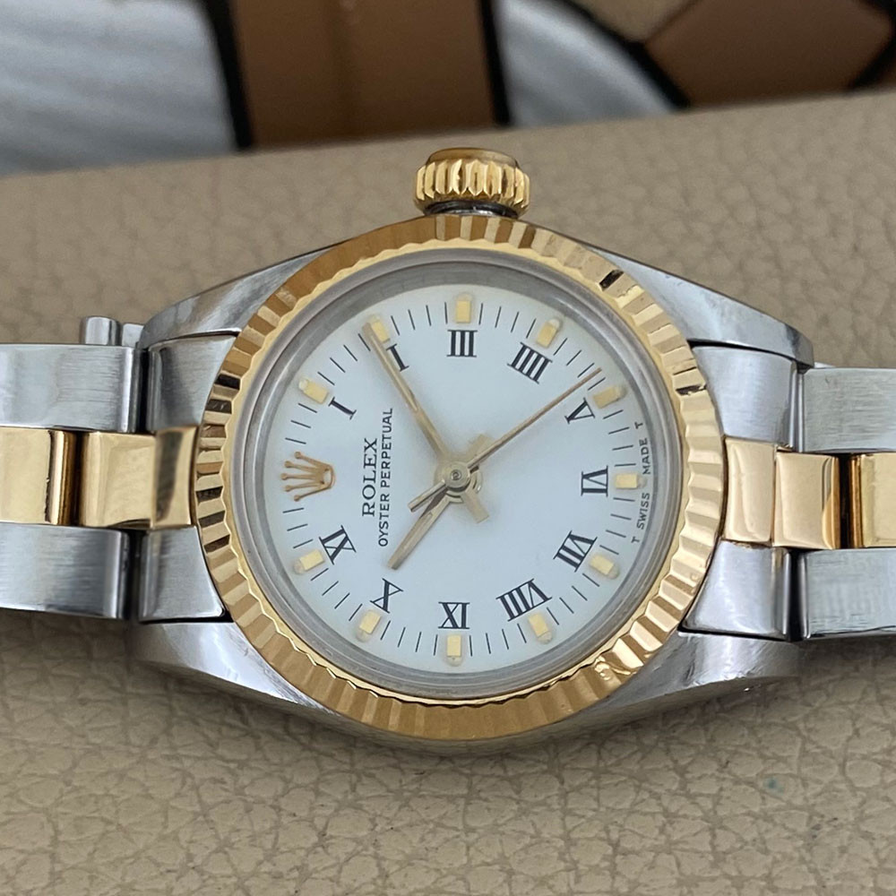 Rolex Oyster Perpetual Lady 67193 14
