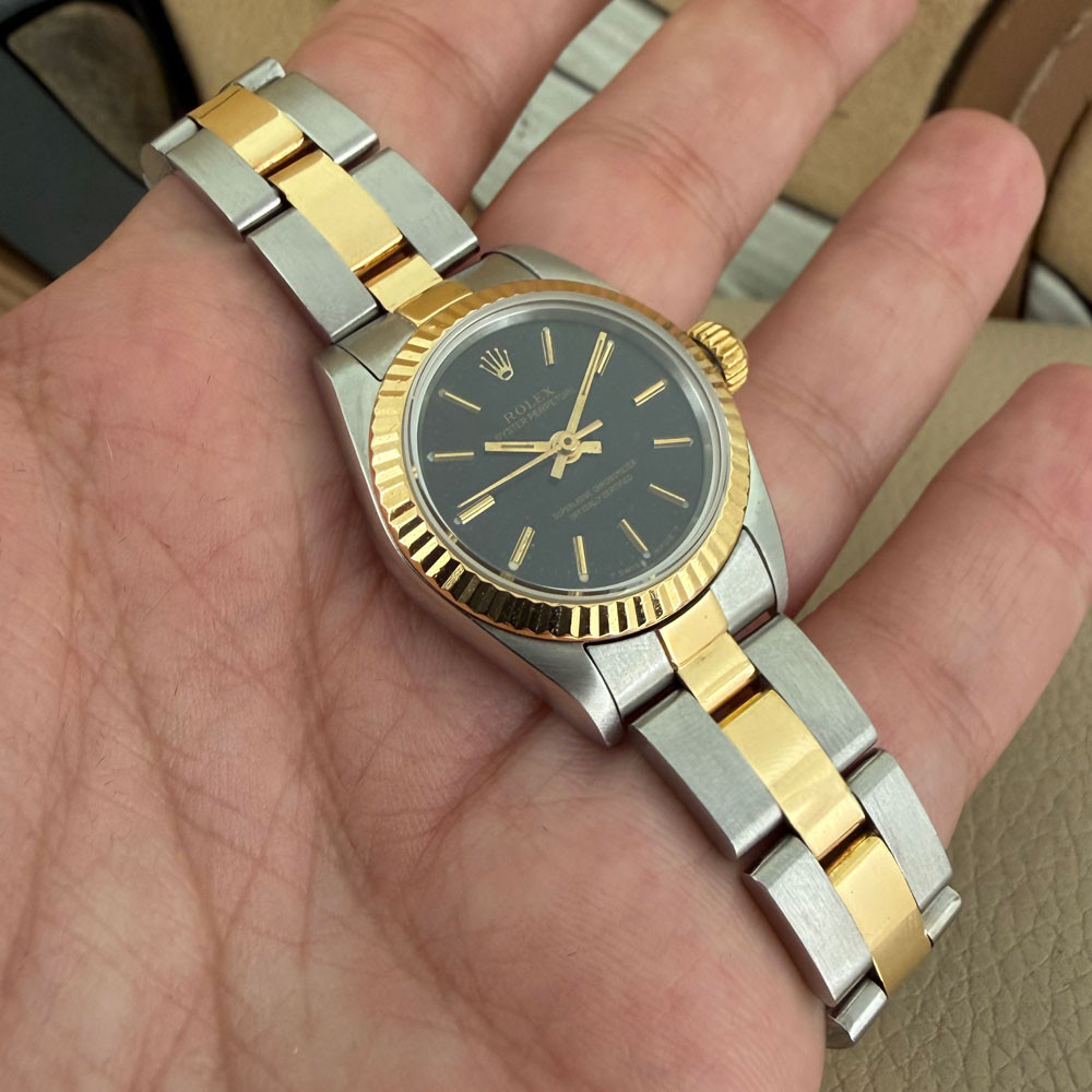 Rolex Oyster Perpetual Lady 67193 9