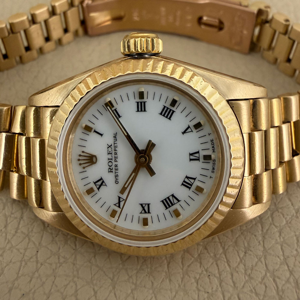 Rolex Oyster Perpetual Lady 67198 15