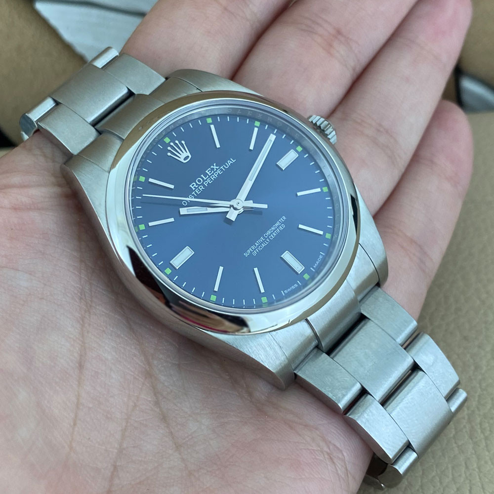 Rolex Oyster Perpetual Blue 114300 11