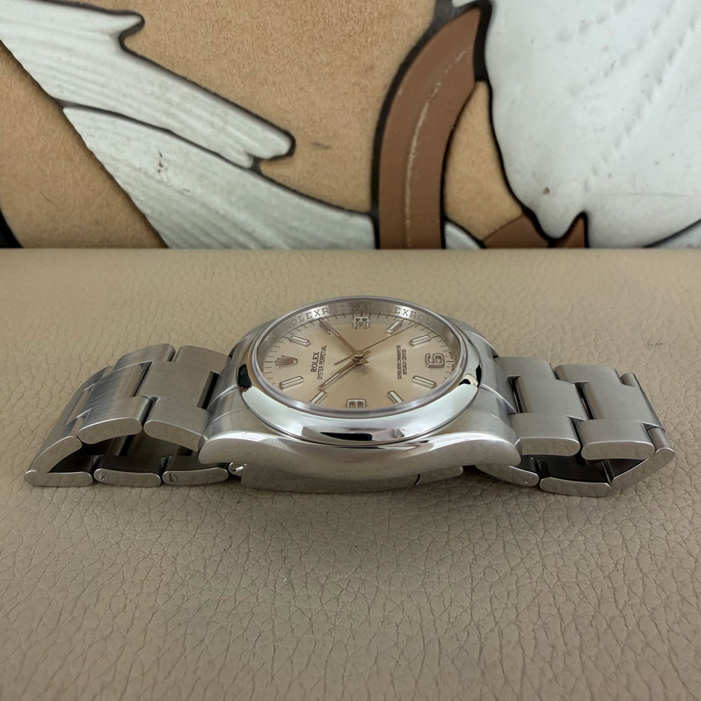 Rolex Oyster Perpetual 116000 12
