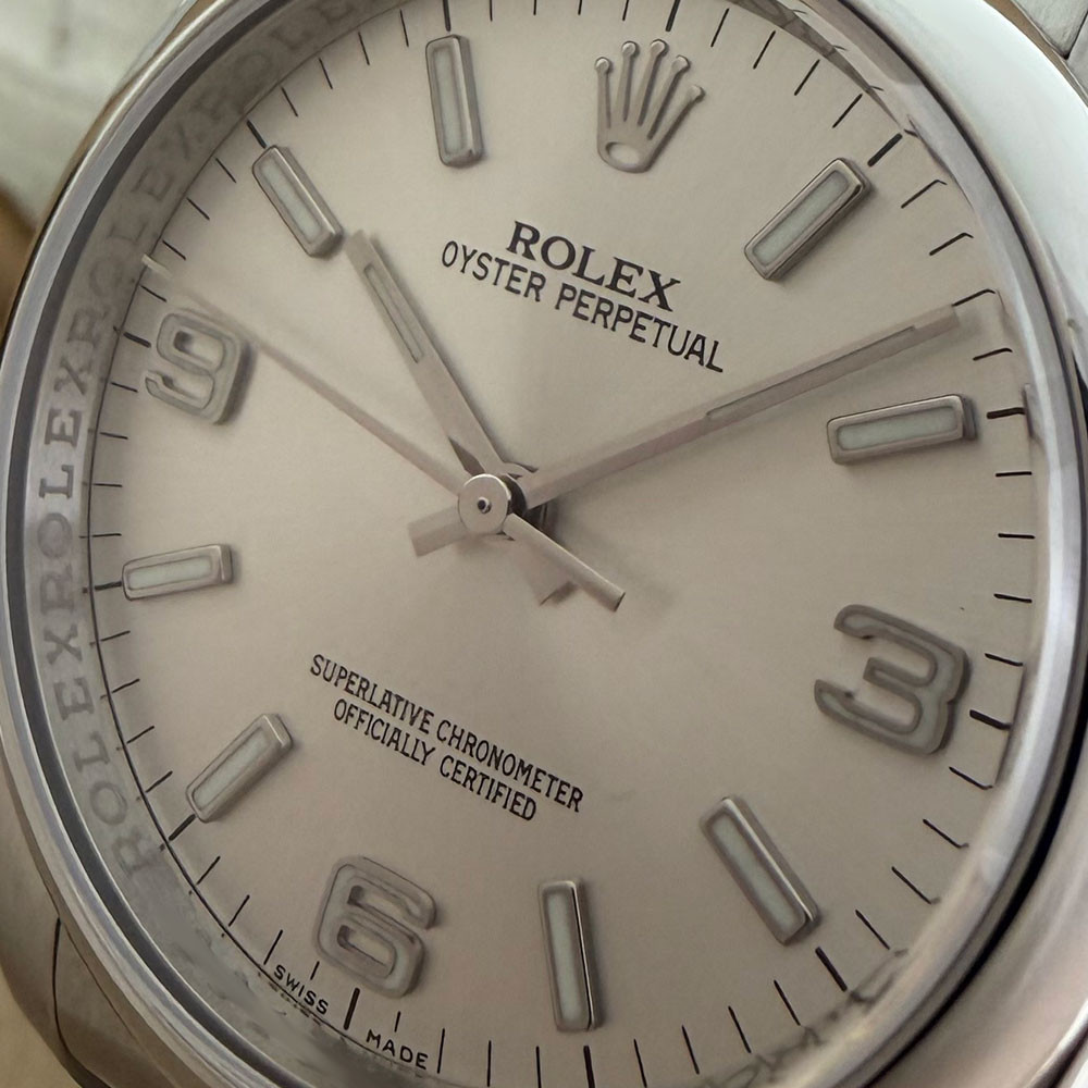 Rolex Oyster Perpetual 116000 5