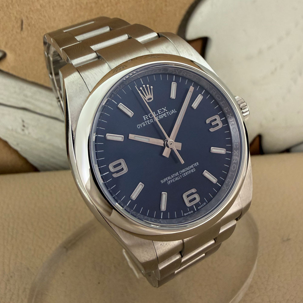 Rolex Oyster Perpetual Blue 116000 3