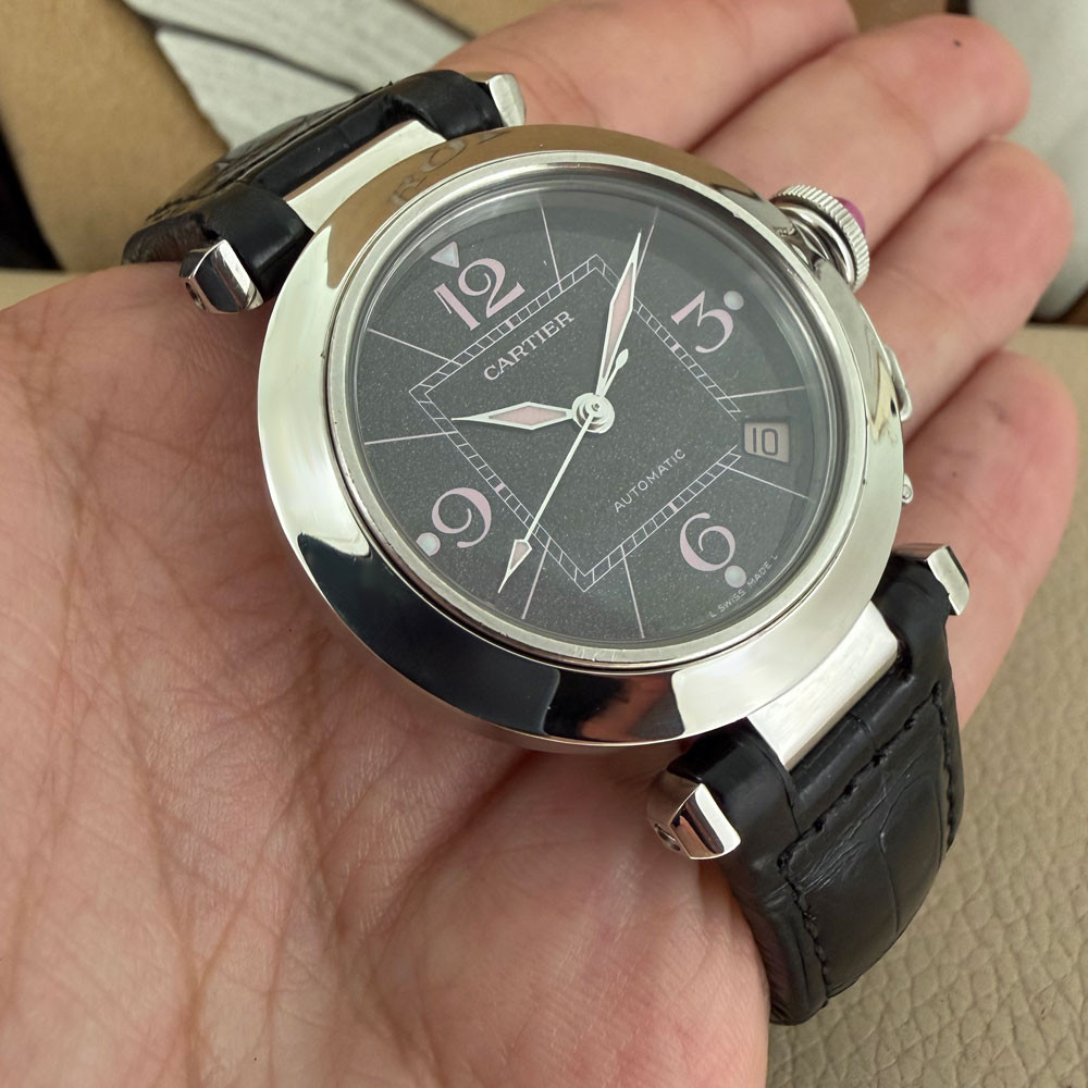 Cartier Pasha C 2324 10