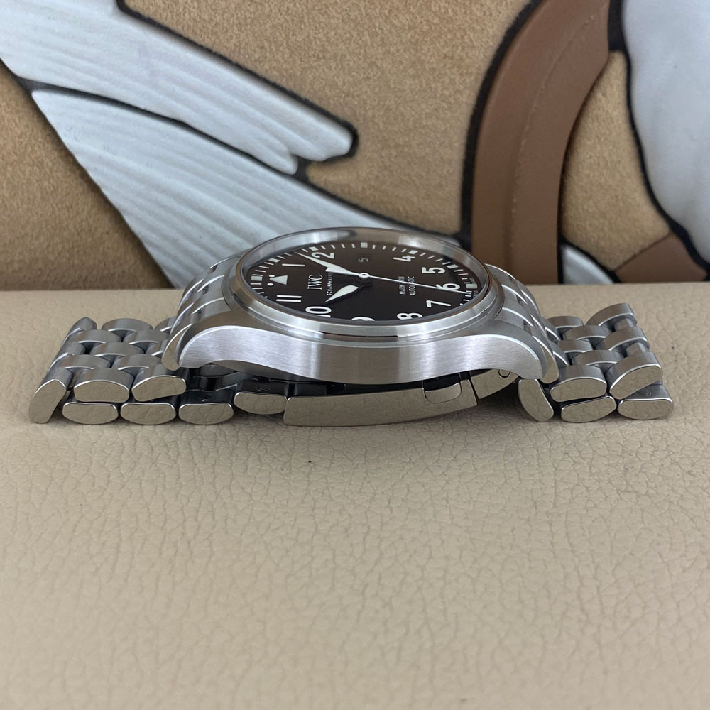 IWC Pilot's Watch Mark XVIII IW327015 11