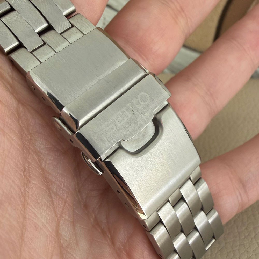 Seiko Prospex Divers 200 6R35-01Z0 9