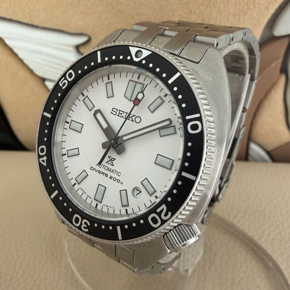 Seiko Prospex Divers 200 6R35-01Z0 2