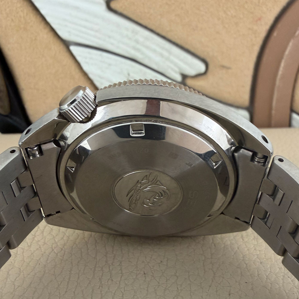 Seiko Prospex Divers 200 6R35-01Z0 8