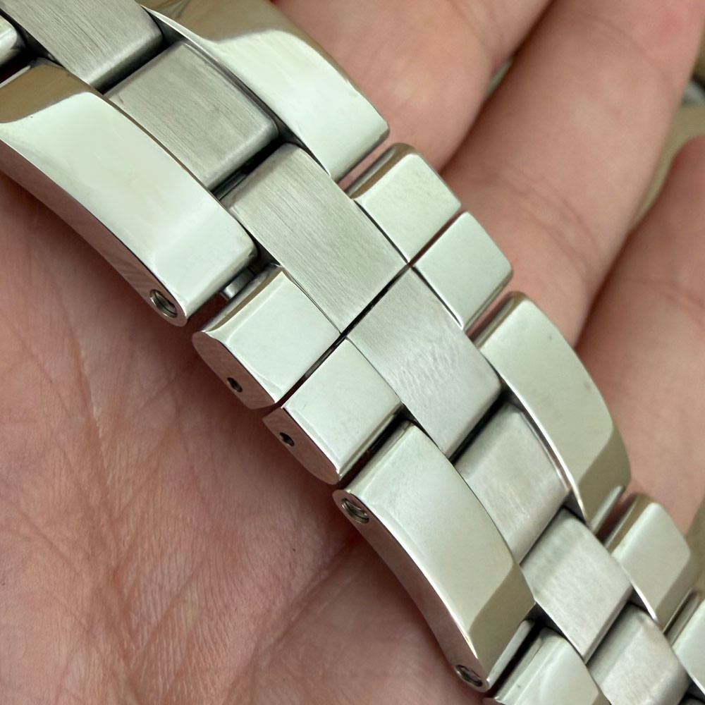 Cartier Roadster Gmt 2722 8