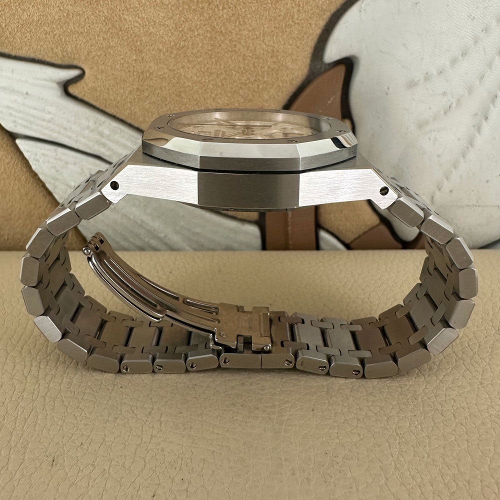 Audemars Piguet Royal Oak Chronograph 25860ST.OO.1110ST.05 11