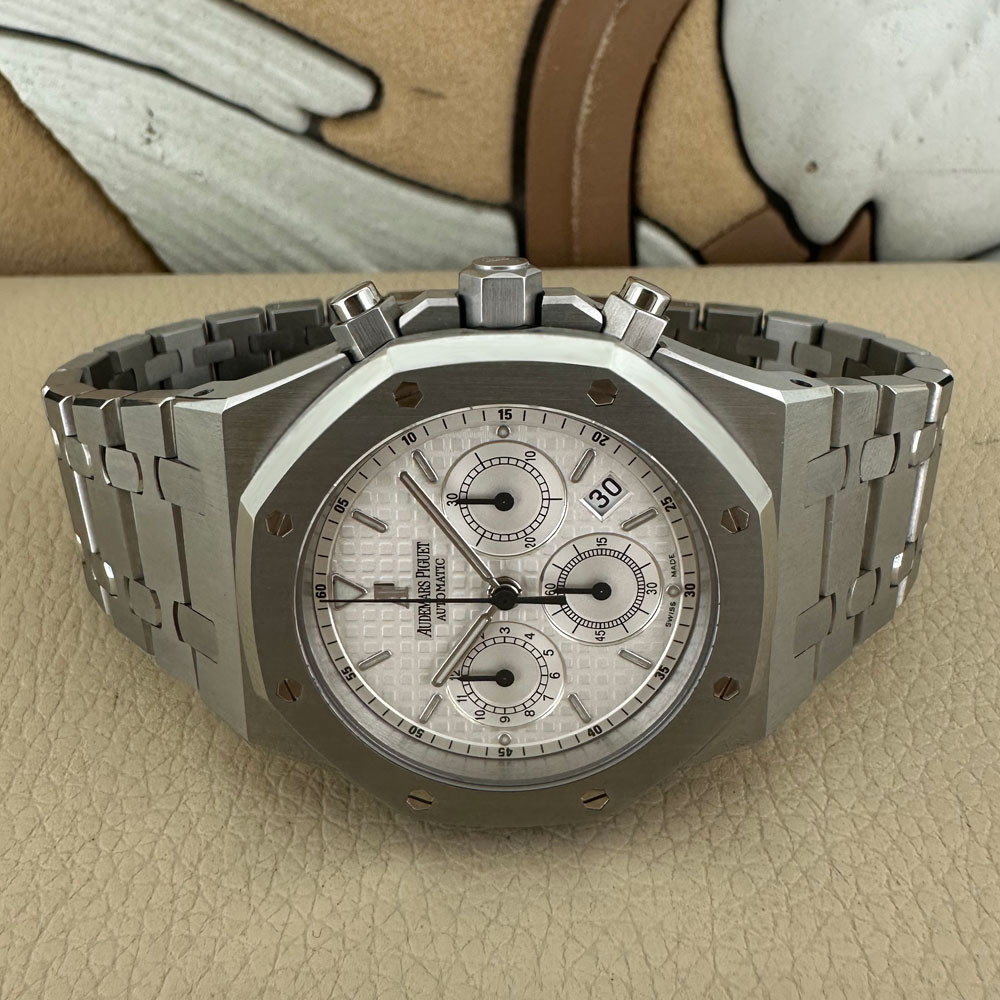 Audemars Piguet Royal Oak Chronograph 25860ST.OO.1110ST.05 7