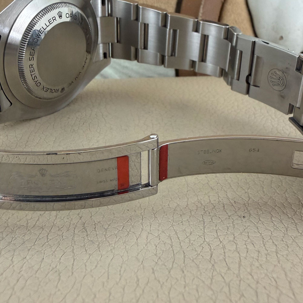 Rolex Sea-Dweller Red 50th 126600 11