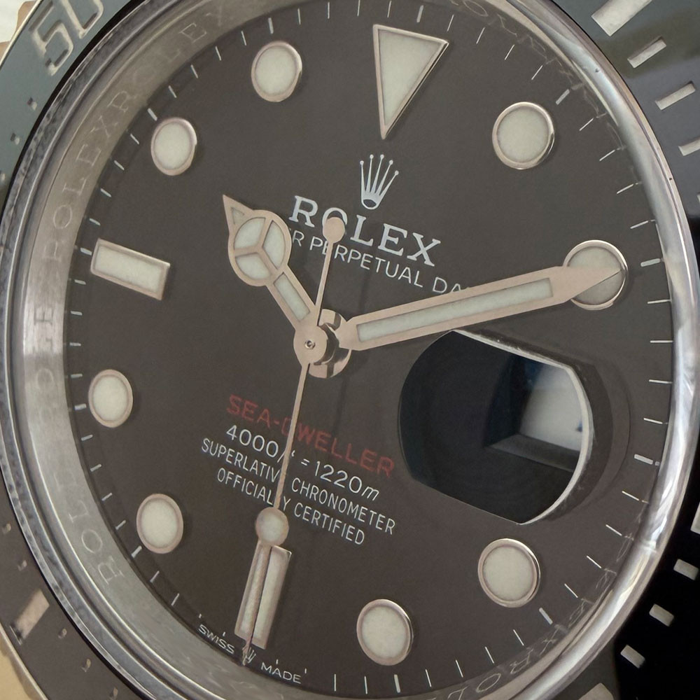 Rolex Sea-Dweller Red 50th 126600 5