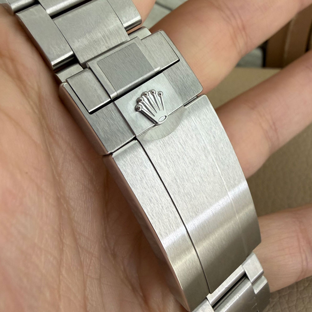 Rolex Sea-Dweller Deepsea 136660 9