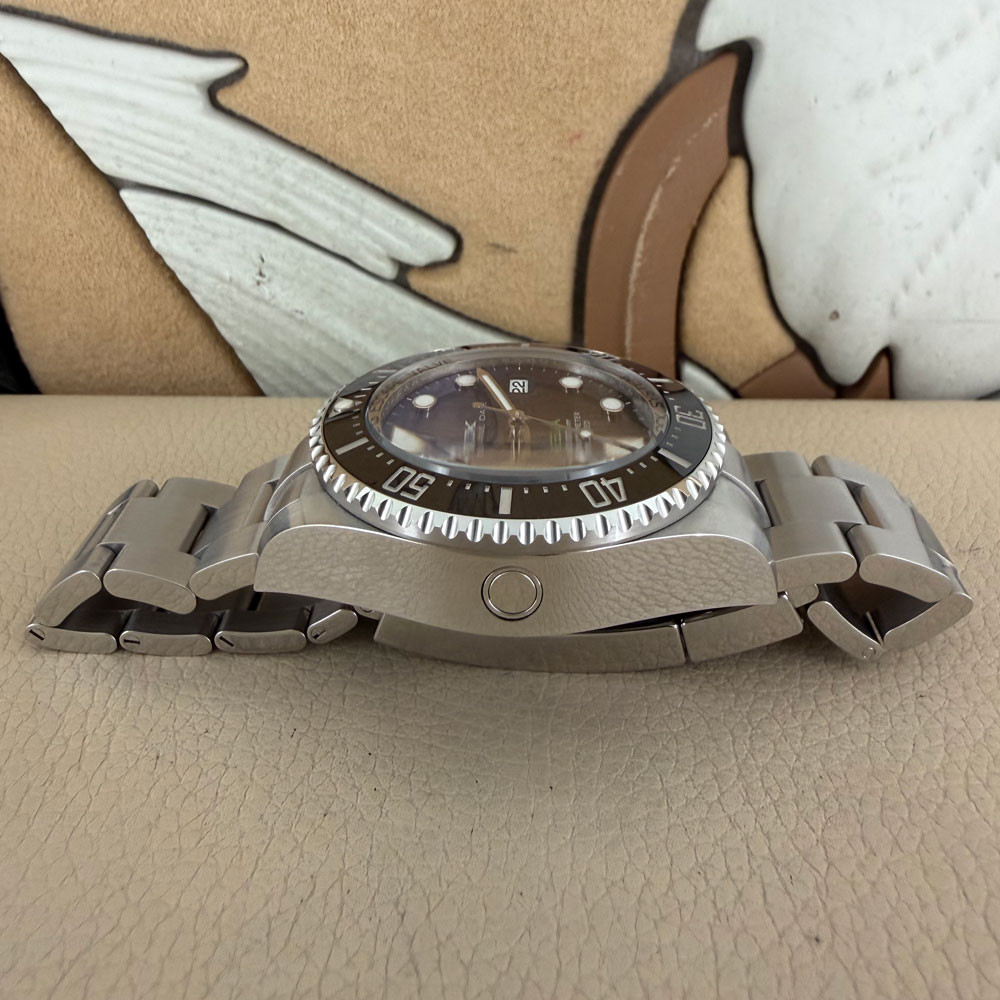 Rolex Sea-Dweller Deepsea 136660 11