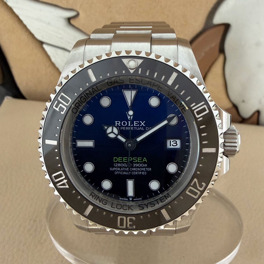 Rolex Sea-Dweller Deepsea DBlue Cameron 136660 0