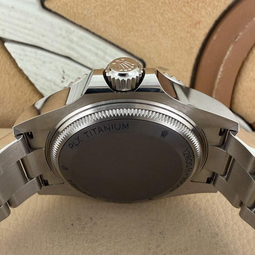 Rolex Sea-Dweller Deepsea DBlue Cameron 136660 9