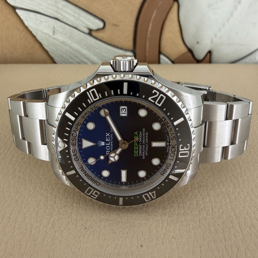 Rolex Sea-Dweller Deepsea DBlue Cameron 136660 7