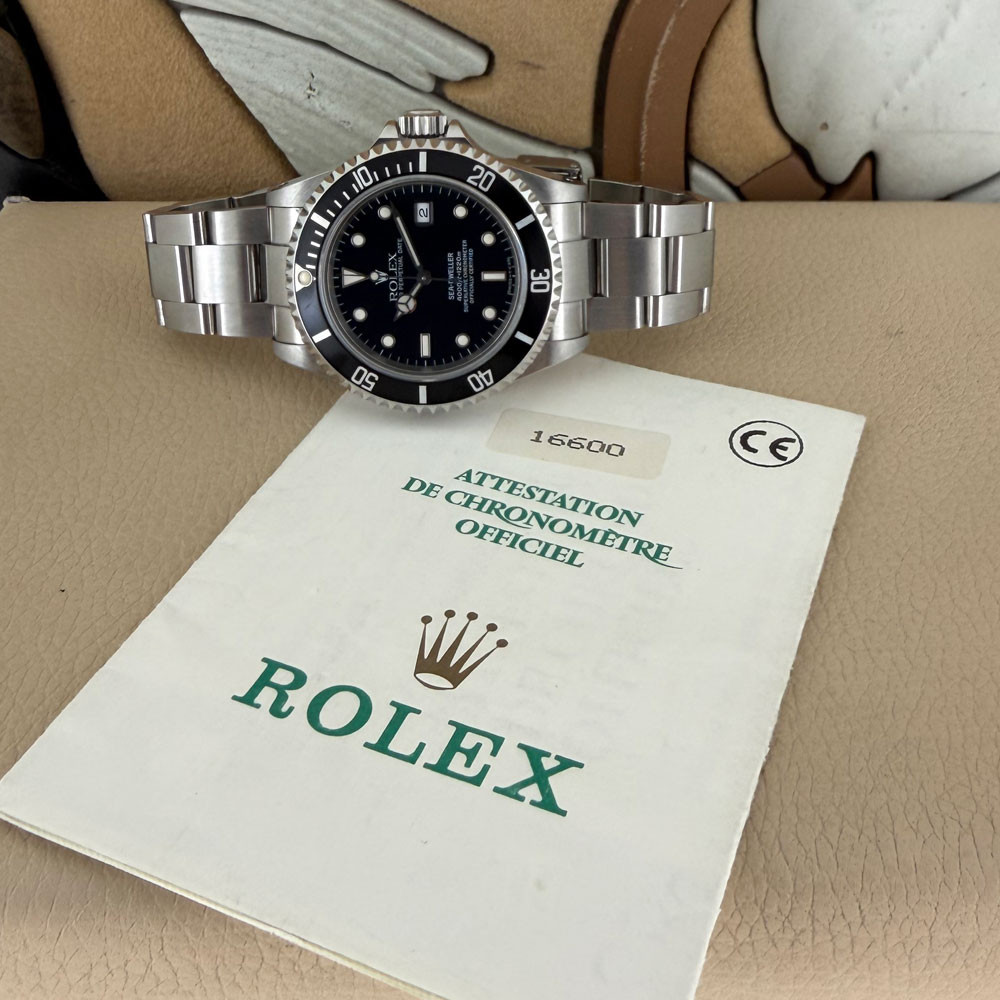 Rolex Sea-Dweller 16600 1