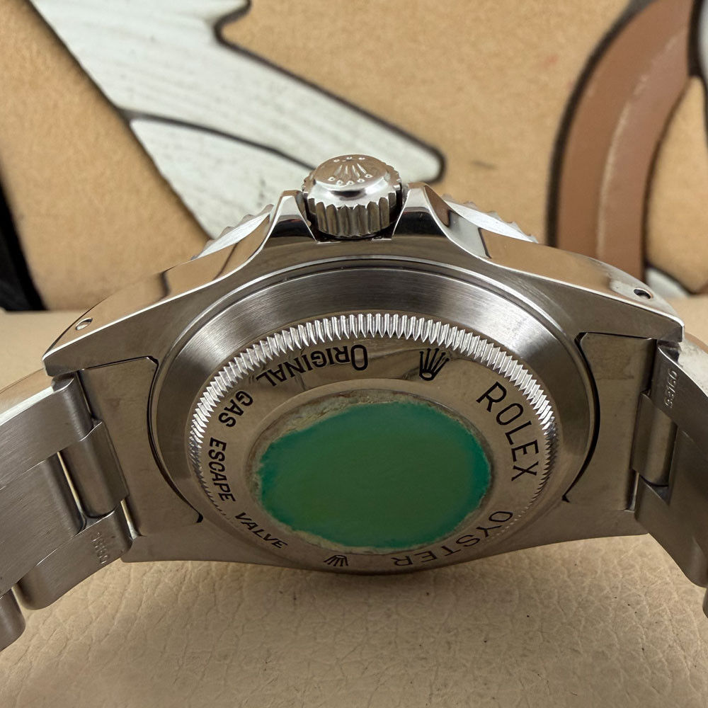 Rolex Sea-Dweller 16600 8