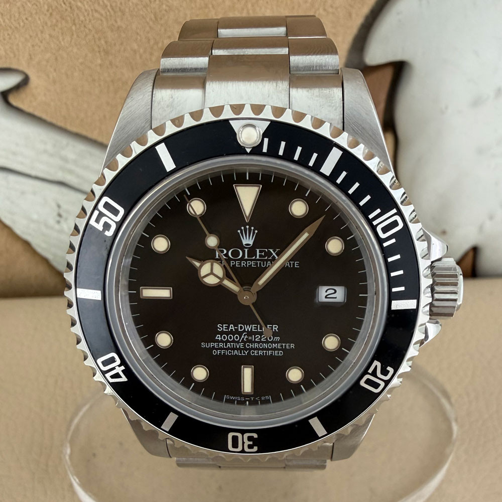 Rolex Sea-Dweller 16600 0