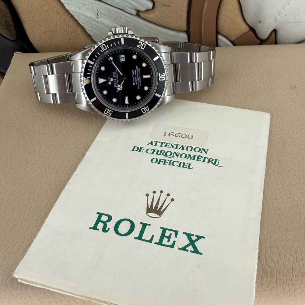 Rolex Sea-Dweller 16600 1