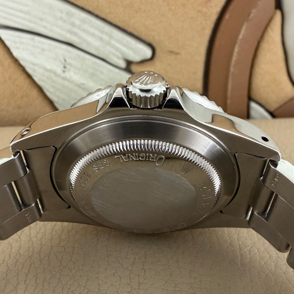 Rolex Sea-Dweller 16600 7