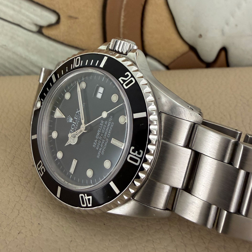 Rolex Sea-Dweller Swiss Only 16600 13