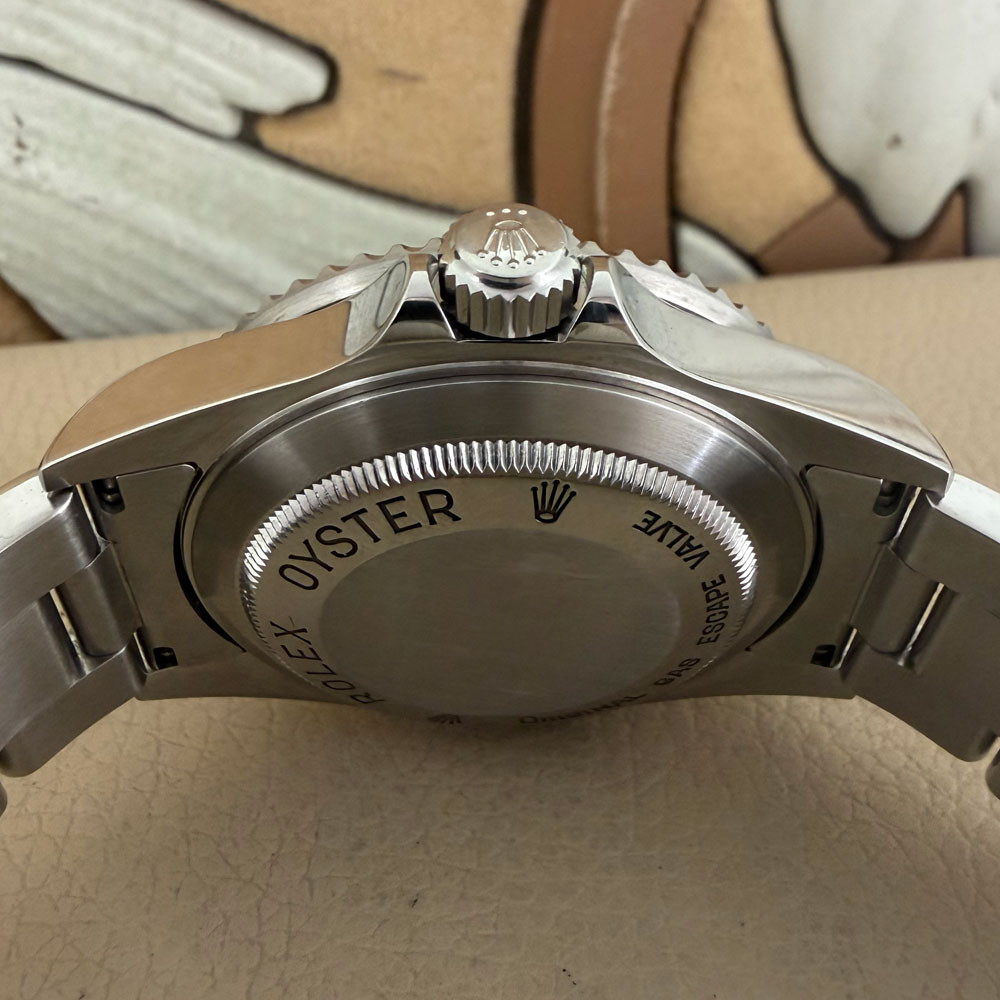Rolex Sea-Dweller 16600 7