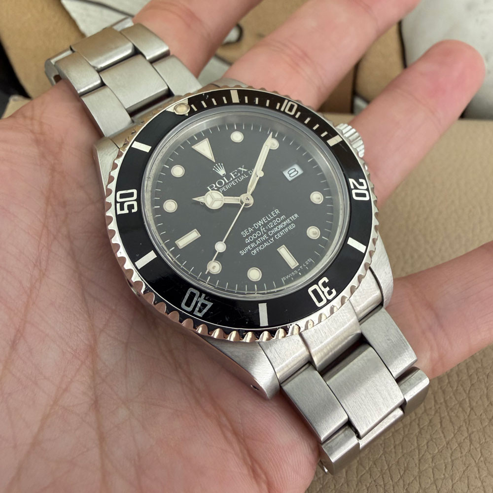 Rolex Sea-Dweller Triple Six 16660 12