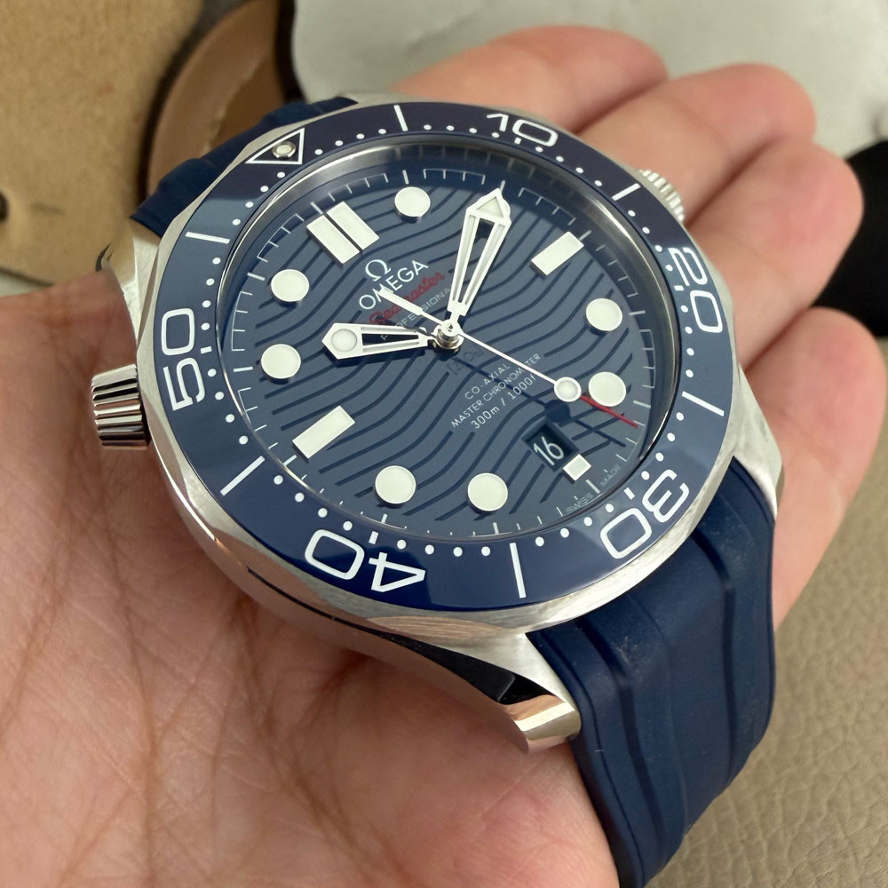 Omega Seamaster 300 Co Axial 21030422003001 12