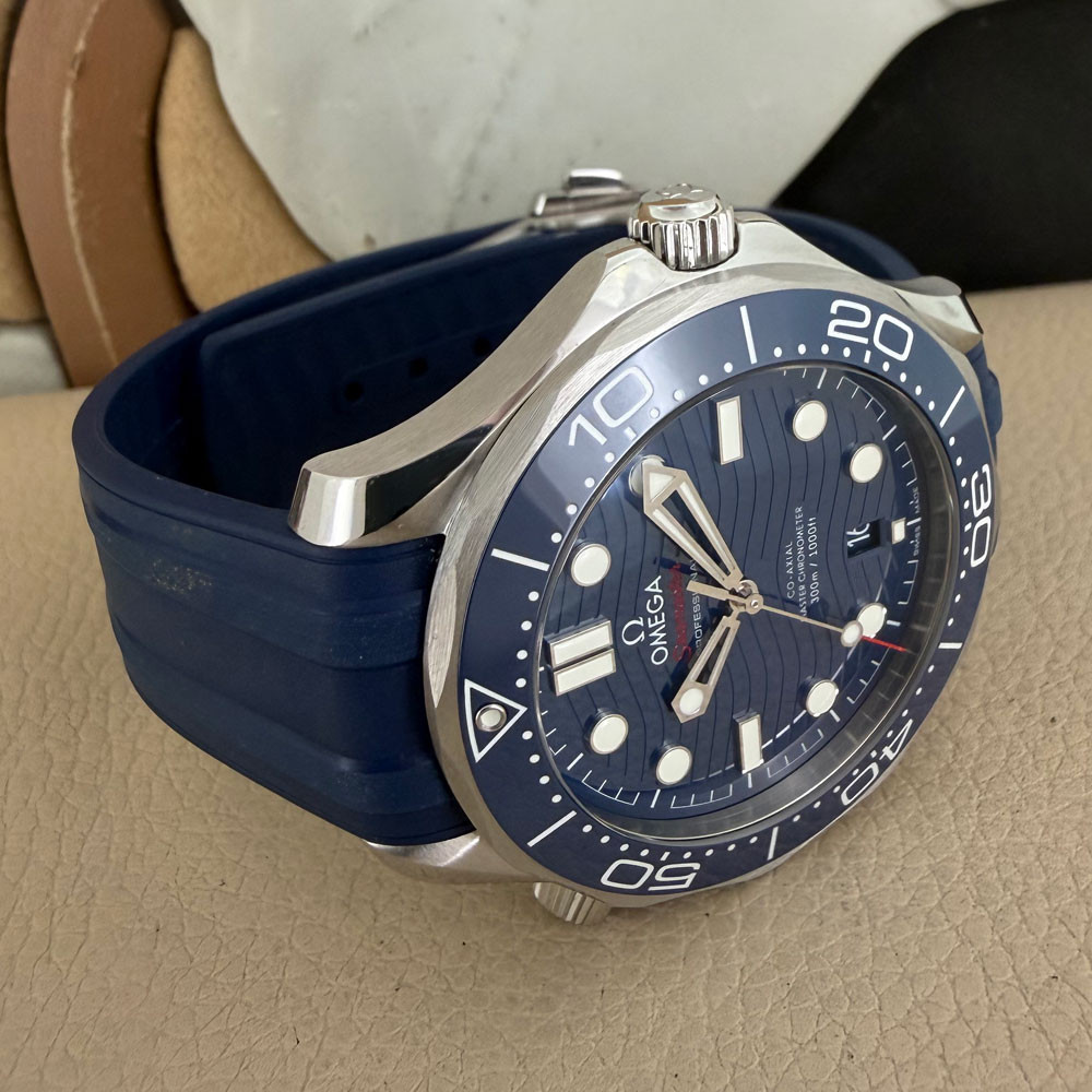 Omega Seamaster 300 Co Axial 21030422003001 14