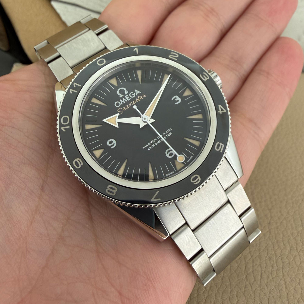 Omega Seamaster 300 Spectre Limited Edition James Bond 007 23332412101001 11