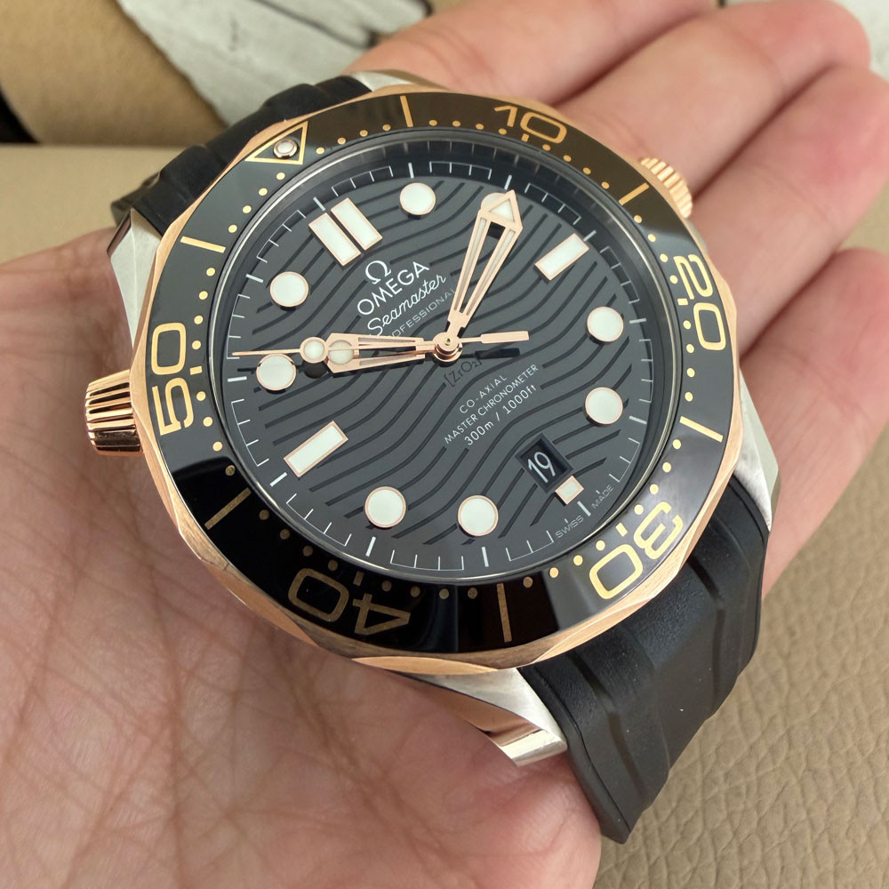 Omega Seamaster Diver 300 21022422001002 11