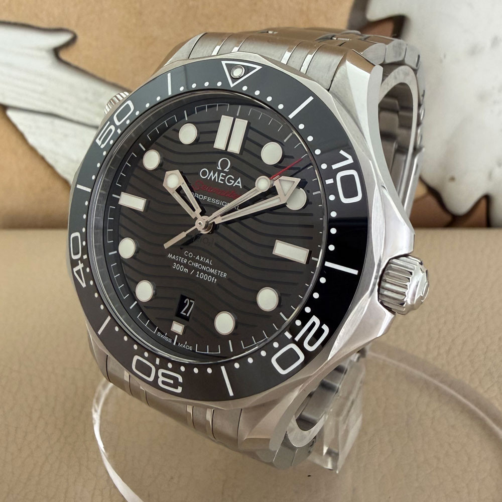 Omega Seamaster CoAxial 21030422001001 2