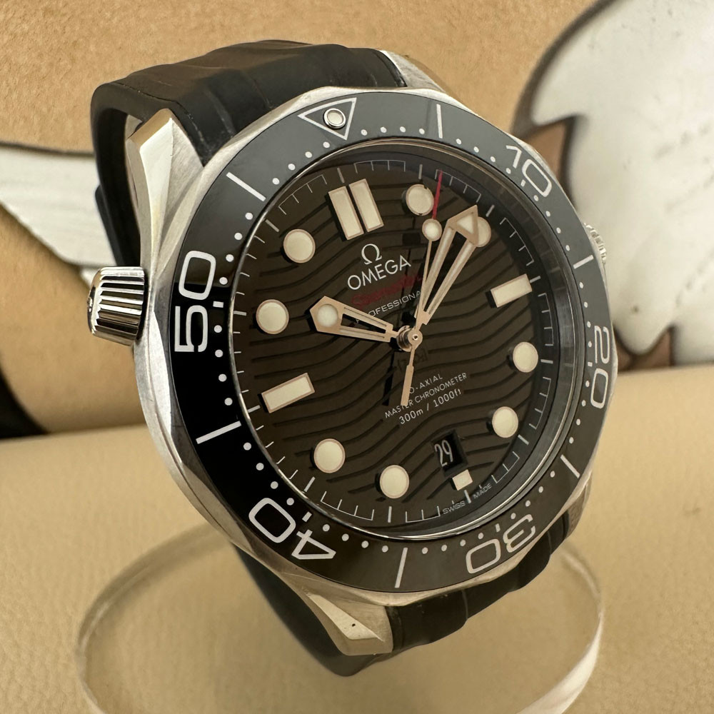 Omega Seamaster CoAxial 21032422001001 5