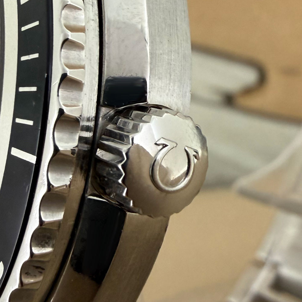 Omega Seamaster Planet Ocean CoAxial 22005000 3
