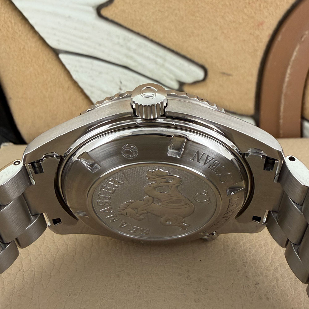 Omega Seamaster Planet Ocean CoAxial 22005000 7