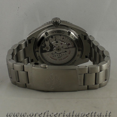 Omega Seamaster Planet Ocean Skyfall 007 Limited Edition 23230422101004 4