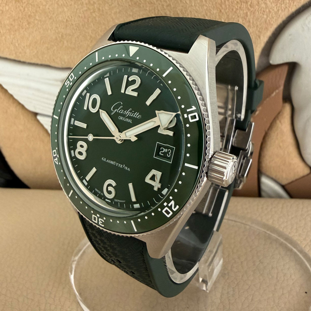 Glashutte Original SeaQ 1-39-11-13-83-37 2