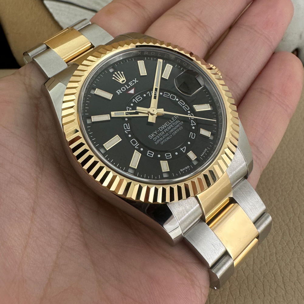 Rolex Sky-Dweller 326933 10