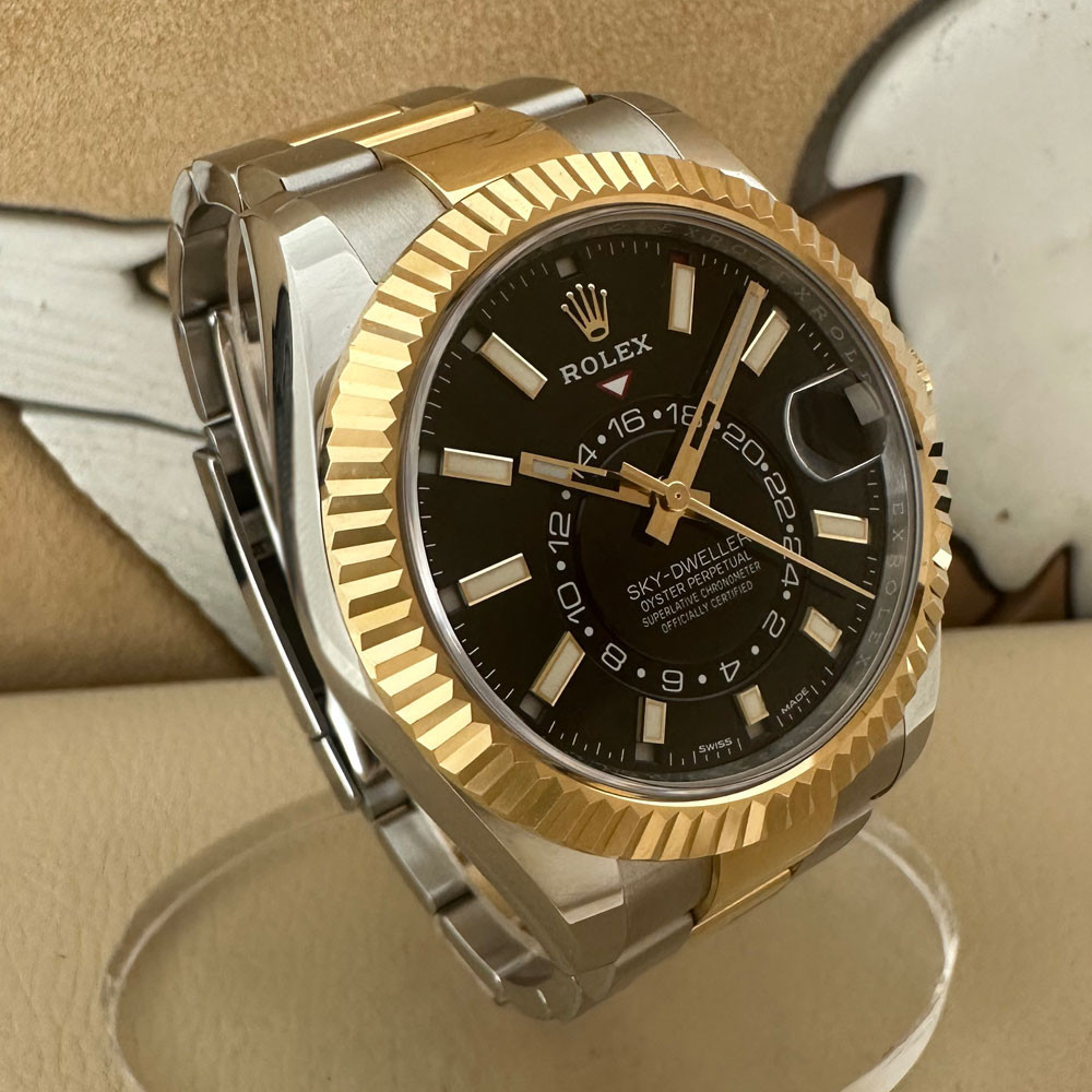 Rolex Sky-Dweller 326933 3