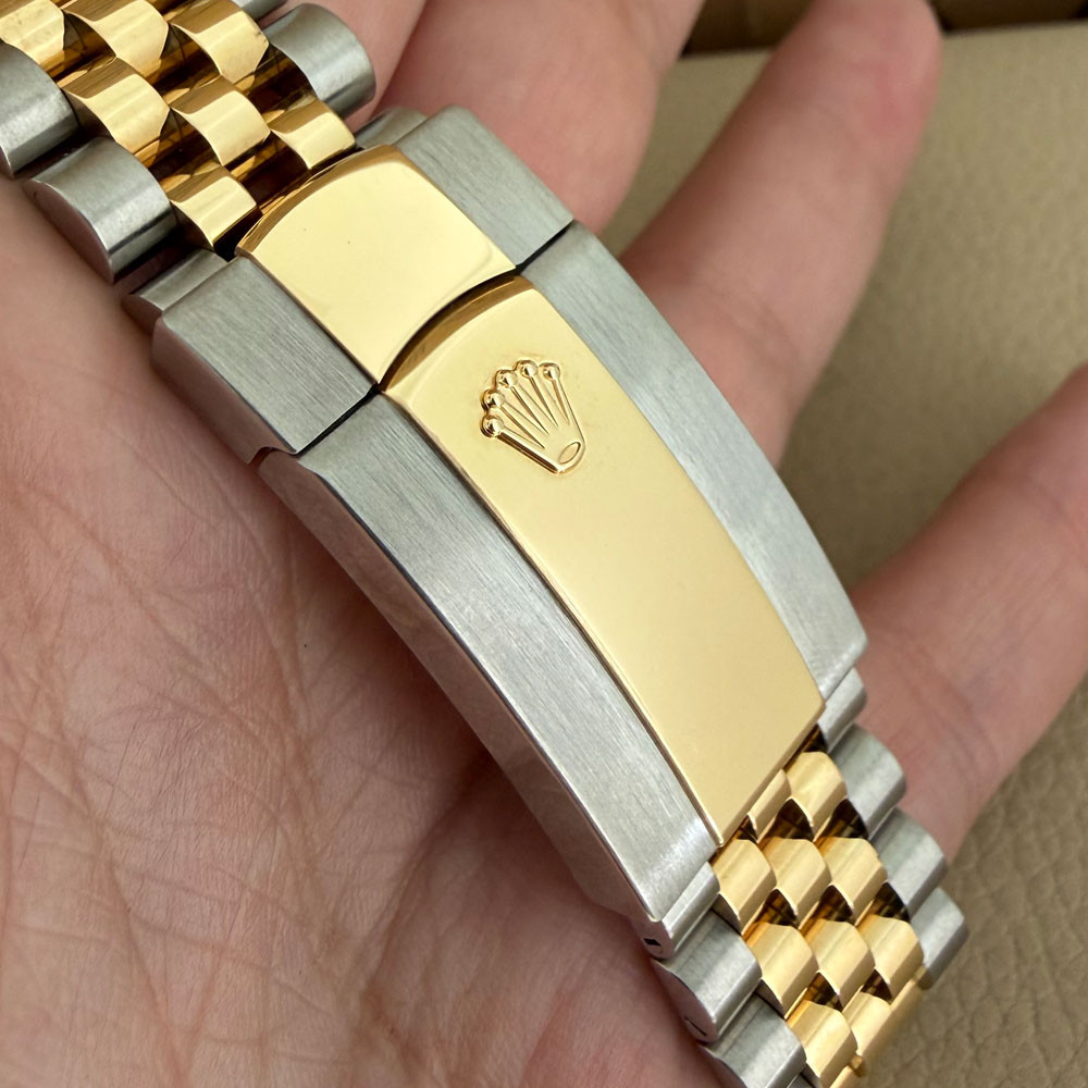 Rolex Sky-Dweller 326933 9