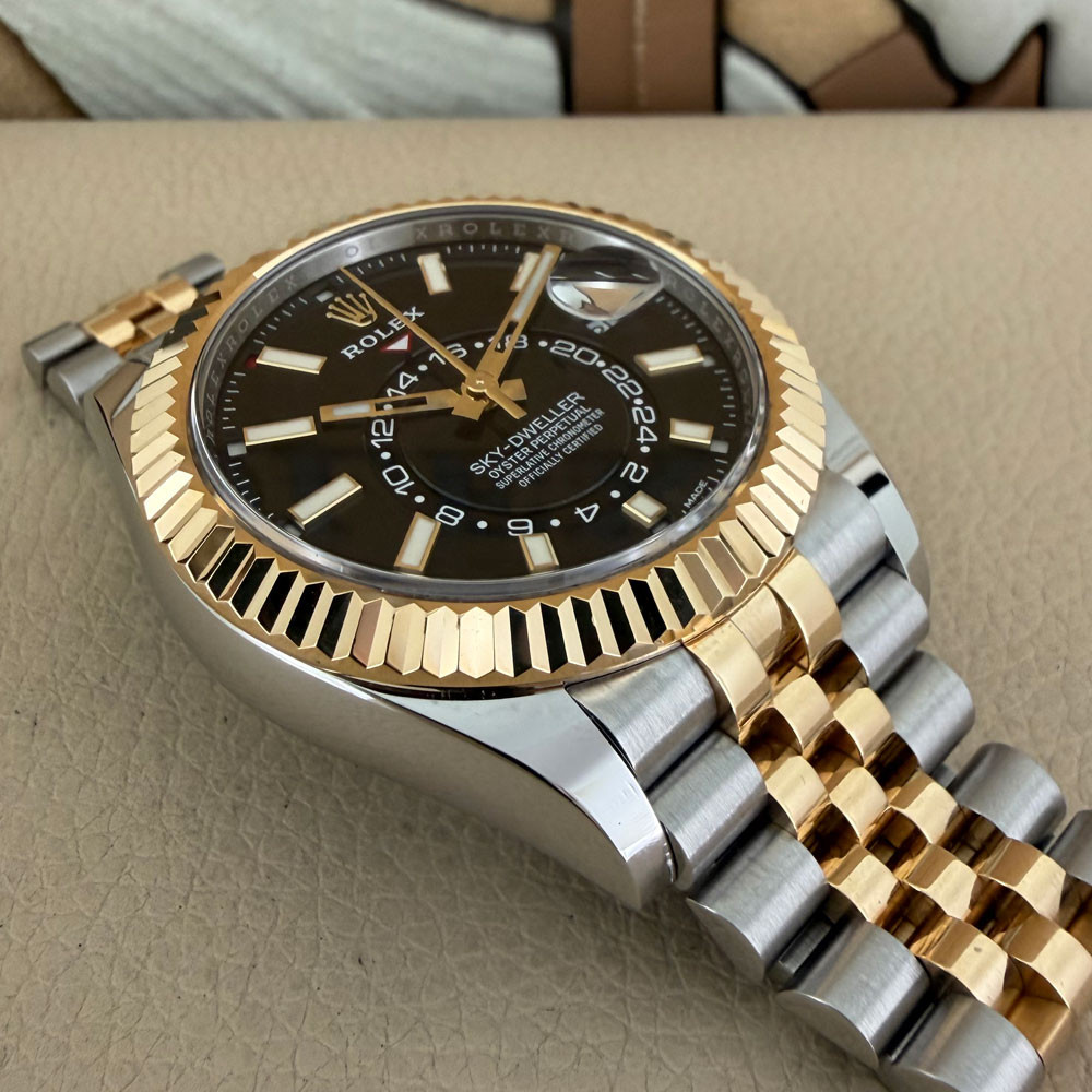 Rolex Sky-Dweller 326933 13