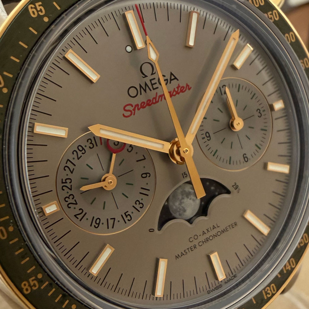 Omega Speedmaster Moonphase 30423445206001 6